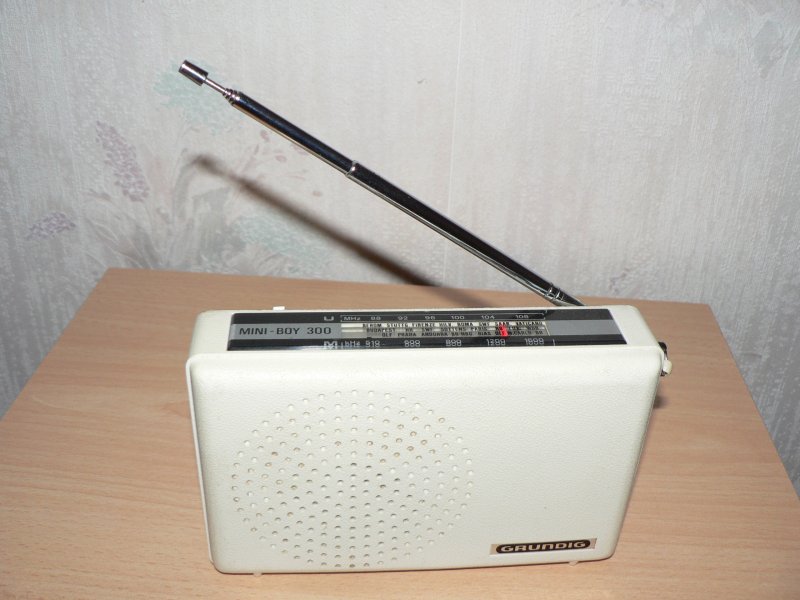 Grundig mini-boy